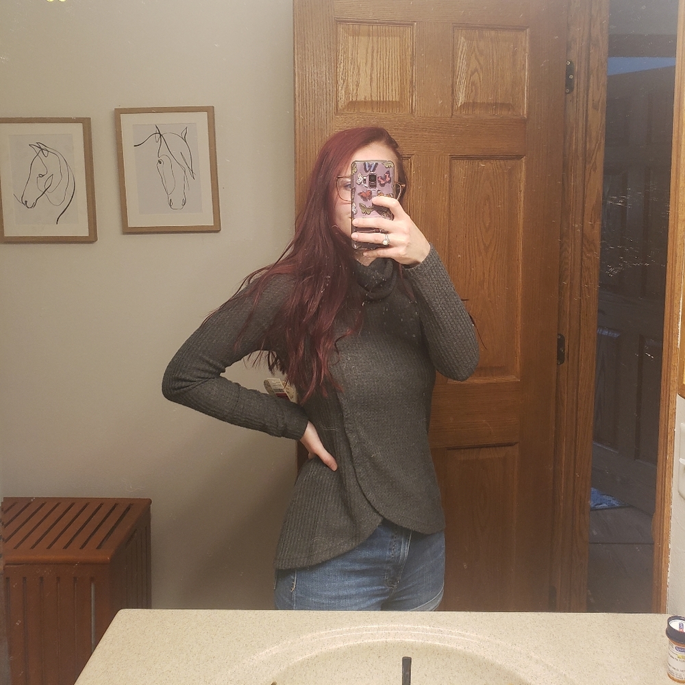 Grey knit sweater